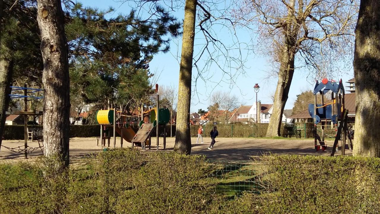 Villa 6 Pers De Haan With Warm Swimming Pool Access エクステリア 写真